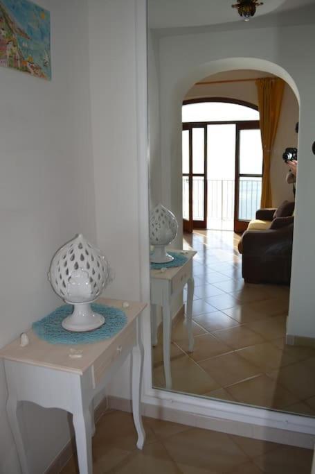 Casa Rossia Breathtaking Sea View Apartment In Positano Eksteriør billede